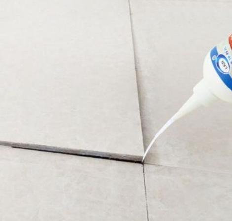 柳江瓷砖空鼓维修公司分享卫生间瓷砖脱落的原因可能有以下几点